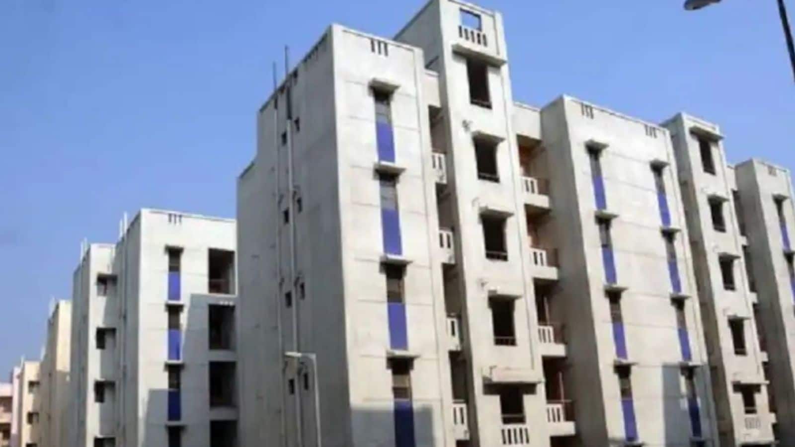 33.4 लाख के 1 BHK सरकारी फ्लैट की बुकिंग सिर्फ 50k में! DDA की इस धांसू स्कीम में 2-3 बीएचके का भी ऑप्शन