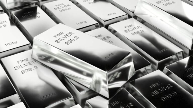 Silver Price Today: चांदी के दाम में फिर गिरावट, दिल्ली से चेन्नई तक जानें 1 किलो का भाव