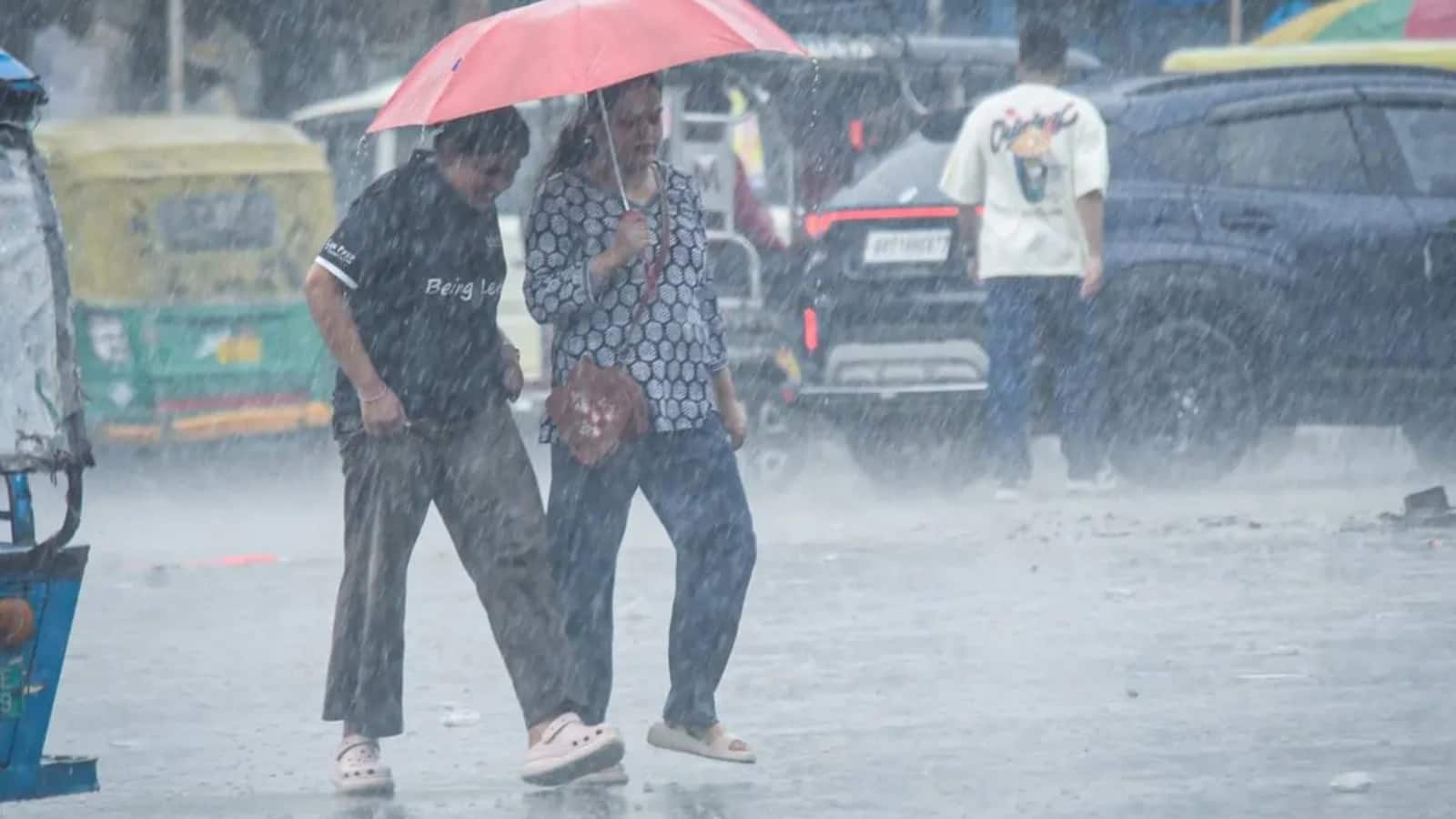 कल का मौसम 11 जुलाई: IMD ने इन 12 राज्यों में भारी बारिश का अलर्ट दिया, बिहार-पूर्वी यूपी समेत पूर्वोत्तर में बरसेंगे बादल, यहां आंधी-तूफान