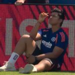 IND vs ENG: प्लेइंग 11 से बाहर होने के बाद अकेले मायूस बैठे दिखे वैभव, वायरल हुई युवा बल्लेबाज की तस्वीर