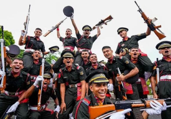 Indian Army Recruitment 2026: जेईई, नीट या क्लैट का स्कोर दिला सकता है सेना में एंट्री, सीधे एसएसबी इंटरव्यू में शामिल होने का मिलेगा मौका