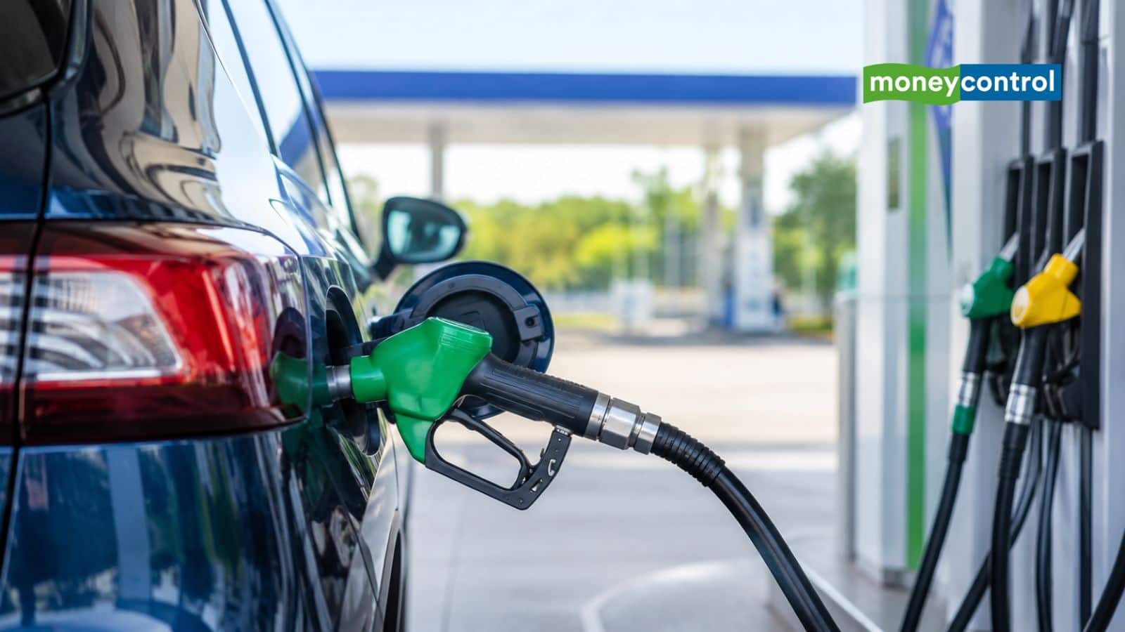 E25 Petrol: सरकार E25 पेट्रोल लॉन्च करने से पहले सतर्क, इंजन और माइलेज पर असर की हो रही जांच