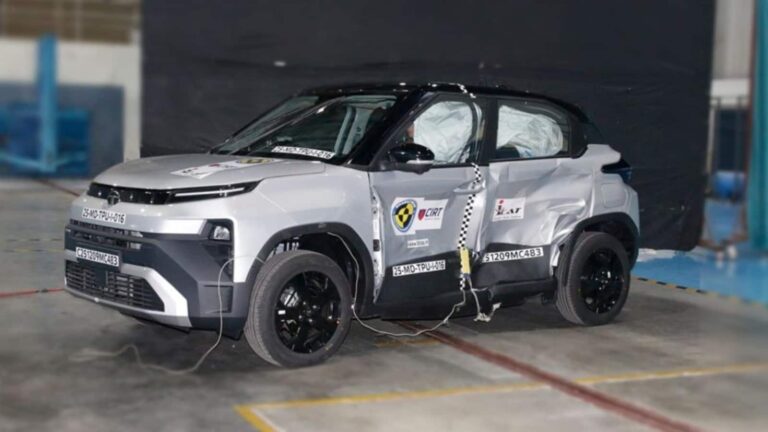 Tata Punch EV Facelift ने Bharat NCAP में मचाया धमाल, हांसिल की 5-स्टार सेफ्टी रेटिंग