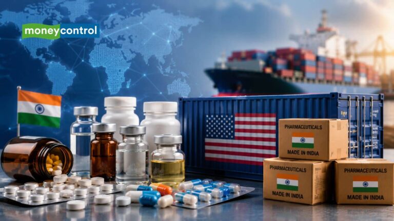 Trump Tariff: ट्रंप का जेनेरिक दवाओं पर 200% टैरिफ लगाने का प्लान, क्या भारतीय फार्मा कंपनियों पर पड़ेगा असर? समझिए पूरा मामला