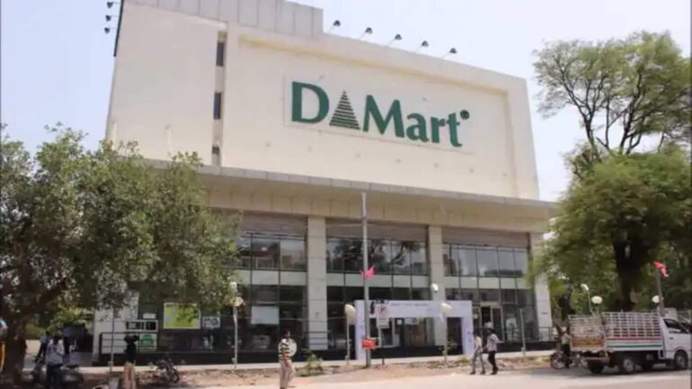 D-Mart Share Price: Q1 में ​मुनाफा बढ़ने के बावजूद शेयर 4% तक फिसला; अब खरीदें, बेचें या करें होल्ड?
