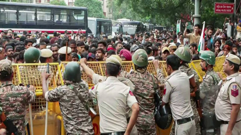 जंतर-मंतर प्रोटेस्ट को लेकर बड़ी खबर, प्रदर्शनकारियों पर नहीं होगी कार्रवाई लेकिन हिस्ट्रीशीटरों पर दर्ज केस नहीं होंगे वापस