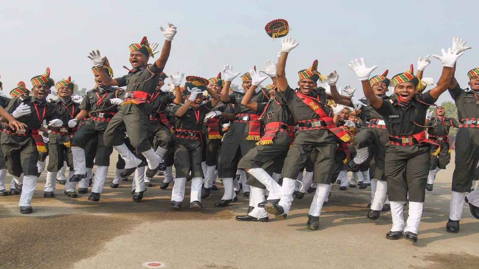 Agniveers quota: अग्निवीरों को नौकरी में बड़ी राहत, अब CAPF भर्ती में मिलेगा 50% कोटा, कई परीक्षाओं में मिली छूट