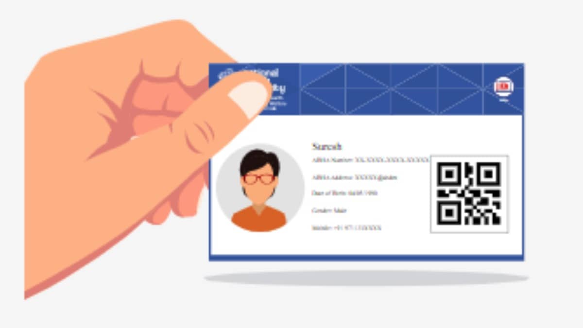अब सरकारी ऑफिस के चक्कर लगाना बंद, घर बैठे Whatsapp पर पाएं अपना आयुष्मान कार्ड; बस सेव कर लीजिए ये नंबर