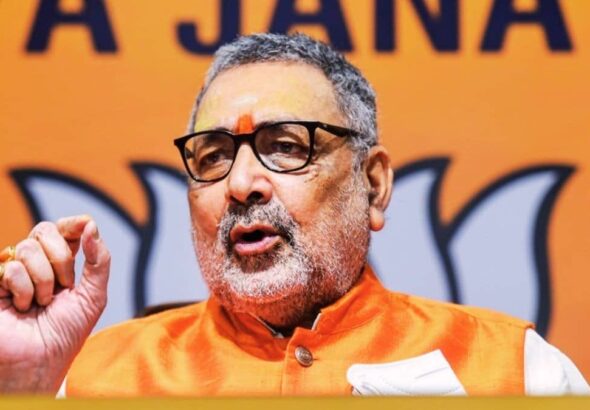 राम मंदिर चंदा चोरी पर कांग्रेस ने सरकार को घेरा तो बोले गिरिराज सिंह- सौ चूहे को खाकर बिल्ली हज को चली, जिसने राम के अस्तित्व को नकार दिया वो...