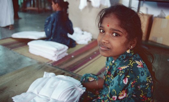 अफ़ग़ानिस्तान: स्वदेश लौट रहे अफ़ग़ानों पर मानव तस्करी का बढ़ता ख़तरा