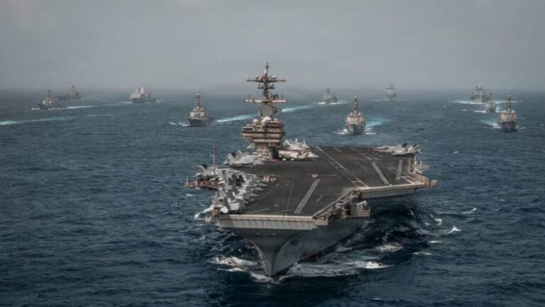 Middle East War: US नेवी बेस पर ईरान का भीषण हमला! अमेरिका से दो-दो हाथ करने को तैयार, तेल सप्लाई रोकने का दिया अल्टीमेटम