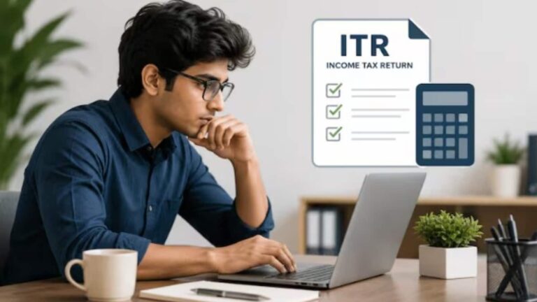 400 क्लाइंट, 3000 फीस... ITR के सीजन में कुछ ही दिनों में 12 लाख कमाने वाले इस शख्स की कहानी वायरल