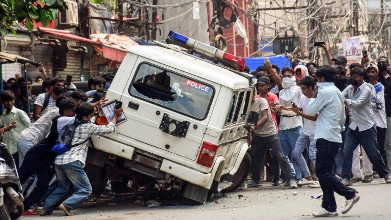 NEET प्रदर्शनकारियों पर बड़ा फैसला, दर्ज FIR वापस लेगी बिहार सरकार; भविष्य में भी नहीं होगी कोई कार्रवाई