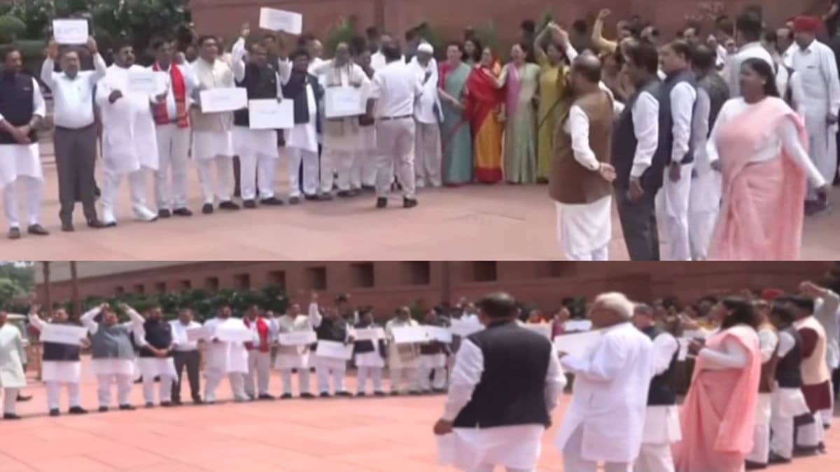 संसद परिसर में NDA और विपक्ष आमने-सामने, दोनों ने एक-दूसरे के खिलाफ जमकर की नारेबाजी; VIDEO