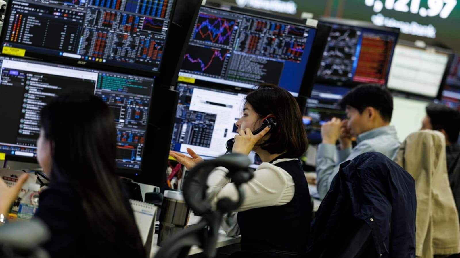 South Korea Share Market: दक्षिण कोरिया के बाजार में गिरावट जारी, ऑल-टाइम हाई से 20% फिसला कोस्पी