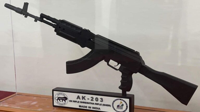Sher Rifles: अमेठी में बनी पहली 100 फीसदी स्वदेशी AK-203 'शेर' पर आया ये अपडेट, हर 100 सेकंड में तैयार होगी एक रायफल