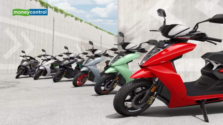 Ather Energy Q1 Results: घाटे में बड़ी कमी, रेवेन्यू 88% उछला; 1 साल में 223% चढ़ा स्टॉक