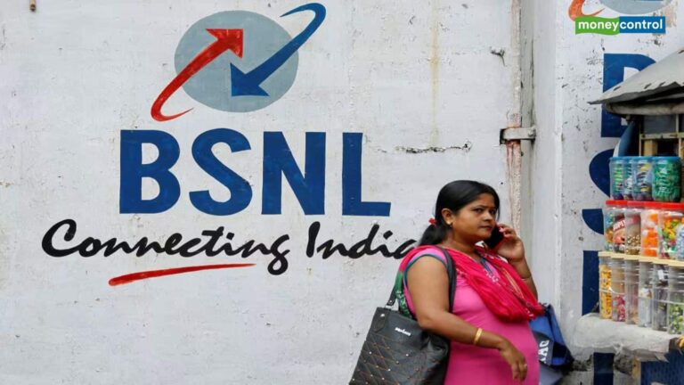 BSNL Investment Plan: सरकारी टेलीकॉम कंपनी 5 साल में ₹77000 करोड़ निवेश करेगी, 2 लाख नए 4G टावर लगाएगी