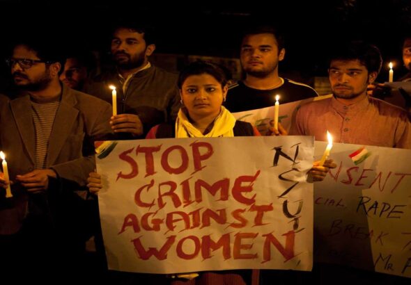 Delhi Student Gangrape: दिल्ली में चलती बस में 16 साल की छात्रा से गैंगरेप, ड्राइवर और कंडक्टर गिरफ्तार
