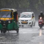 दिल्ली में आज फिर बरसेंगे बादल, IMD ने कल के लिए जारी किया 'येलो अलर्ट', वीकेंड तक ऐसा रहेगा मौसम