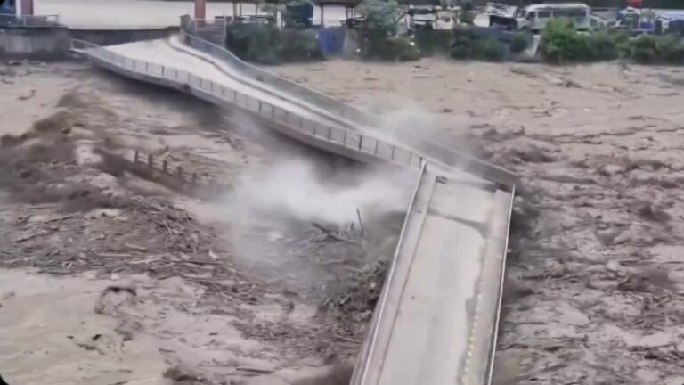 Bihar Flood Risk: नेपाल में आई बाढ़ से बिहार में हाई अलर्ट, जानें- क्यों रखी जा रही है बारीकी से नजर