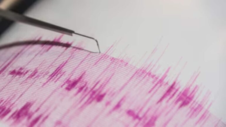 Japan Earthquake: भूकंप के जोरदार झटकों से कांपा जापान, 5.9 रही तीव्रता, 20 से ज्यादा लोग घायल