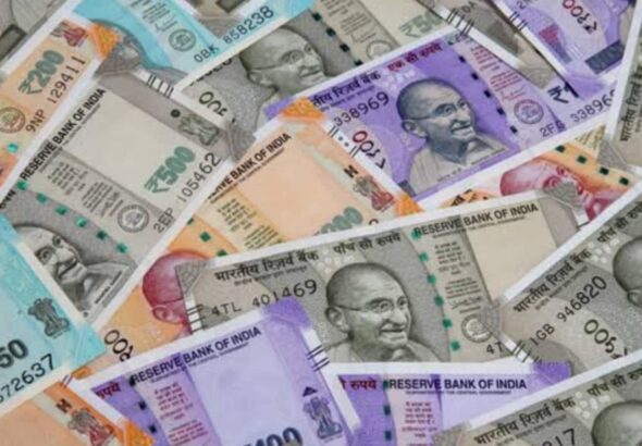 MLA Salary: कार, बंगला और लाखों के भत्ते! जानिए किस राज्य के विधायक कमाते हैं सबसे ज्यादा पैसा
