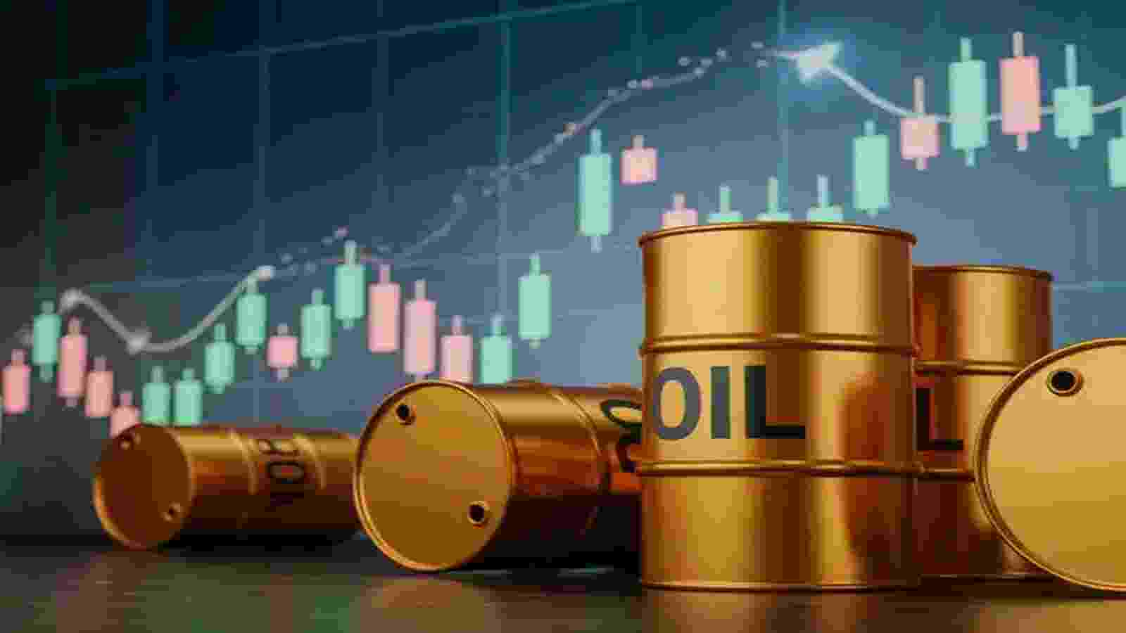 Crude Oil Price: ट्रंप की मांगों से डील की उम्मीदें हुई कम, कच्चे तेल की कीमतें बढ़ीं, ब्रेंट $90 प्रति बैरल के करीब