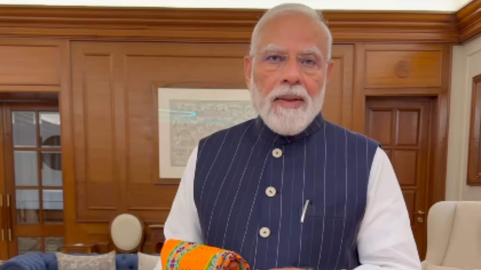 PM Modi ने दिया ‘GRWM’ चैलेंज! National Handloom Day पर युवाओं से की खास अपील