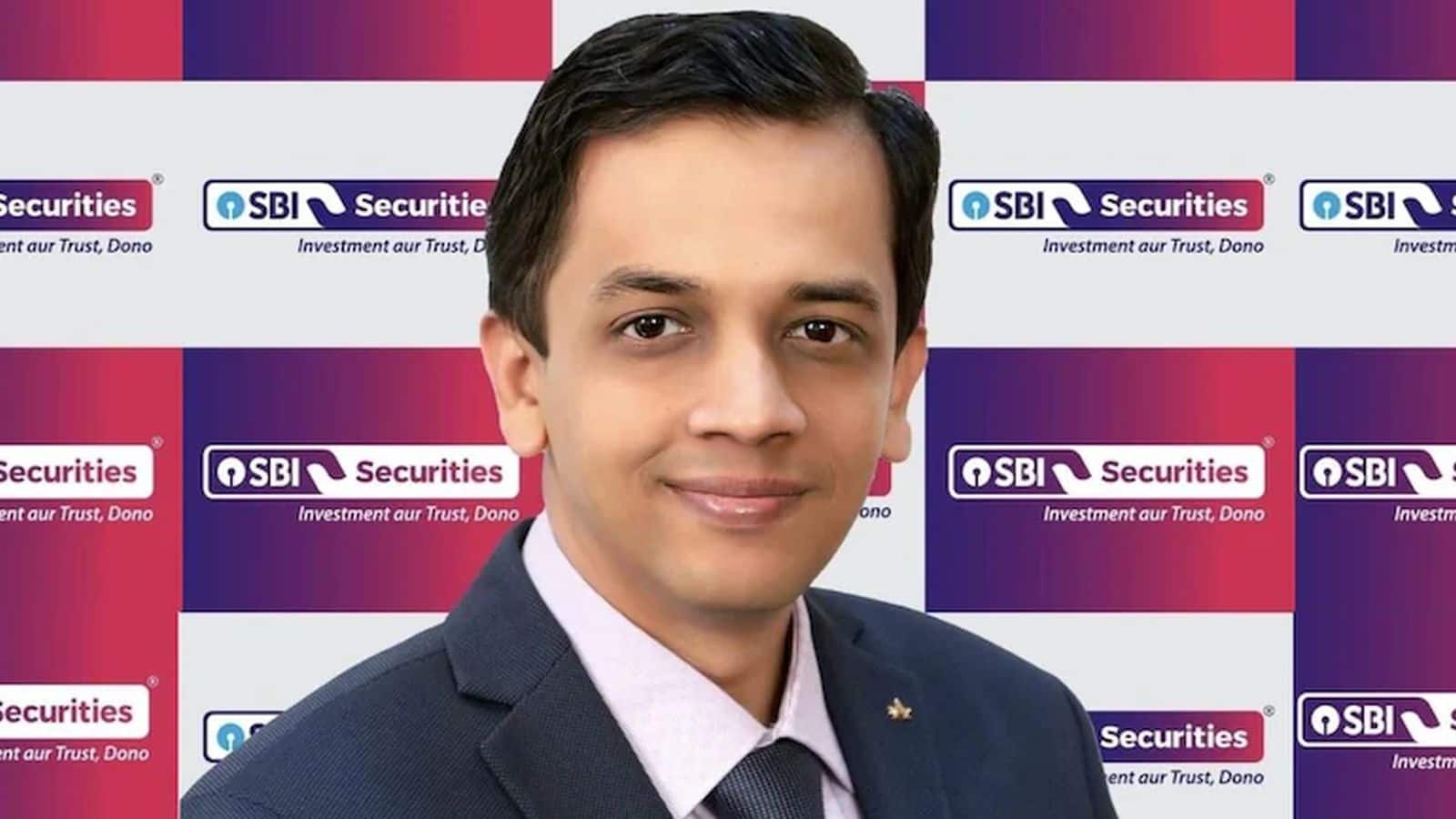 Experts View : अगले हफ्ते निफ्टी के 24000 के नीचे जाने की संभावना कम, बैंक निफ्टी में एक मजबूत चाल दिखने की उम्मीद