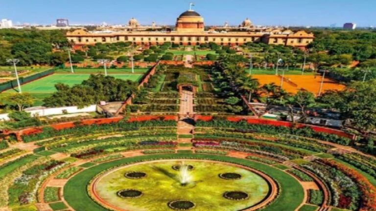 16 अगस्त से खुल रहा है राष्ट्रपति भवन का खूबसूरत अमृत उद्यान! बिल्कुल फ्री मिलेगी एंट्री, ऐसे करें ऑनलाइन बुकिंग!