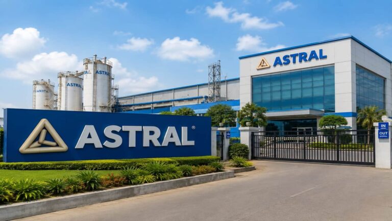 Astral के शेयर भागे 5 साल में सबसे तेज ऊपर, दो अपग्रेड पर आई 9% की जोरदार तेजी