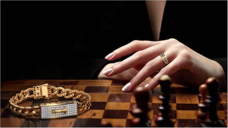 Gold Price Today: चारों महानगरों में सबसे महंगा गोल्ड दिल्ली में, चेक करें 10 शहरों में 24 से 18 कैरट सोना कहां सबसे सस्ता