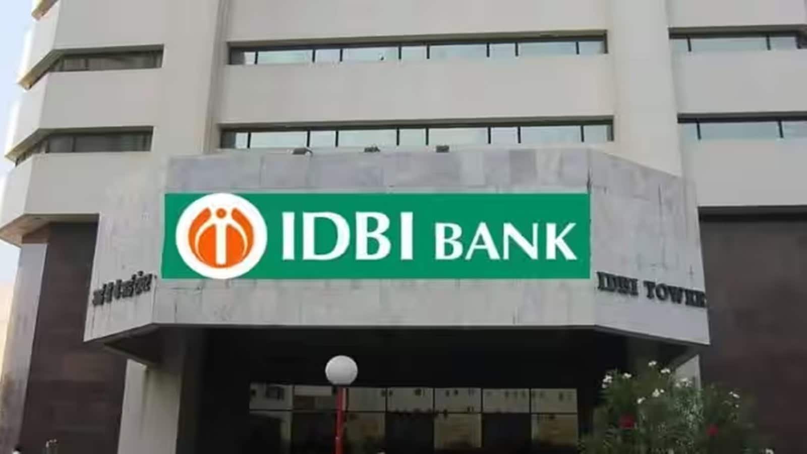 IDBI Bank Share Price: शेयर खरीदने की मची होड़, कीमत 10% तक उछली; सरकारी हिस्सेदारी की बिक्री पर आया नया अपडेट