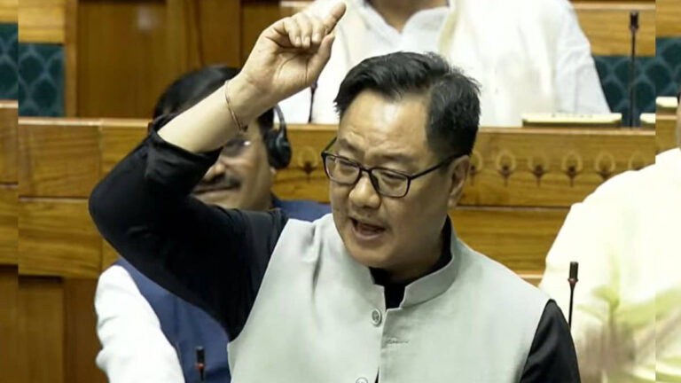 'अमित शाह संसद में सुबह आते हैं और रात को जाते हैं, उनका नाम सुन आतंकवादी कांप जाते हैं, जिस दिन वो जवाब देंगे आप...', विपक्ष पर बरसे किरेन रिजिजू