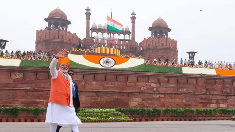 Independence Day 2026: लालकिले की प्राचीर से पहली बार गूंजेगा 'वंदे मारतरम्', 150 साल पूरे होने पर खास प्रस्तुति