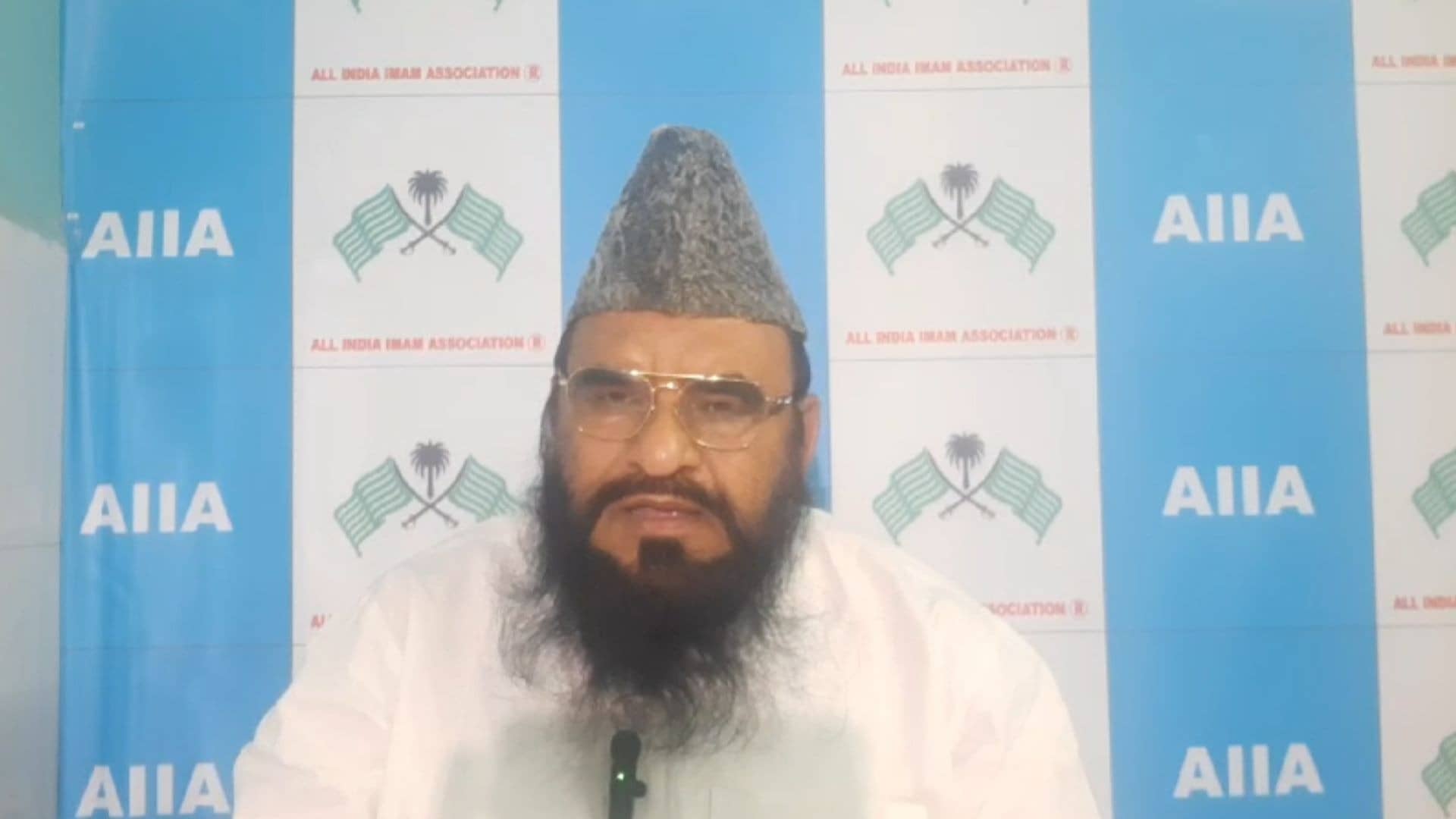 'कांवड़ उठाने वाले गंजेड़ी, भंगेड़ी और आतंकवादी', मौलाना साजिद रशीदी ने आखिर ऐसा क्यों कहा? CM योगी को याद दिलाया पुराना बयान