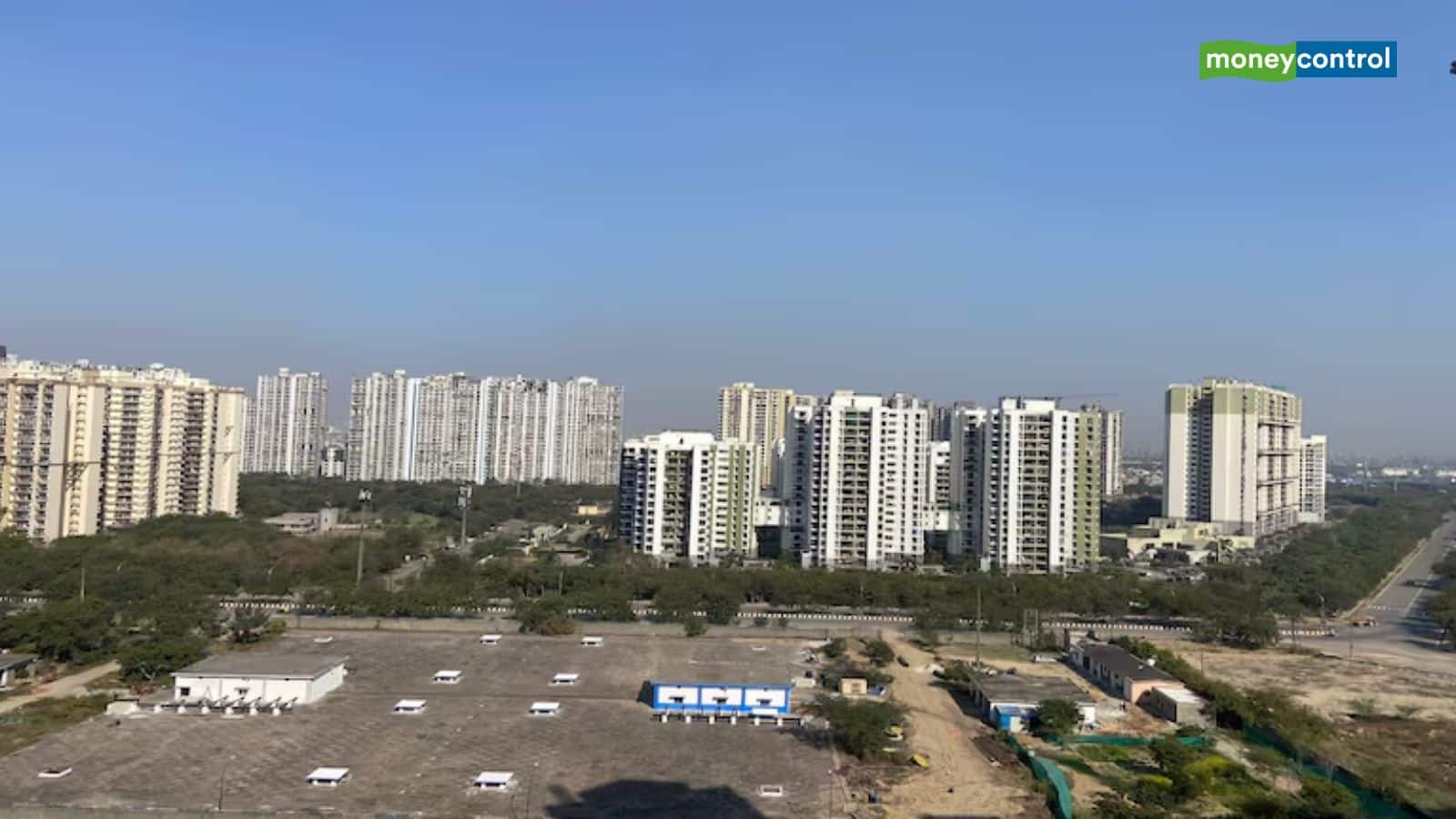 ग्रेटर नोएडा में जमीन की मिलेगी अब ज्यादा कीमत, अथॉरिटी ने 50% बढ़ाया जमीन का मुआवजा, जानिए Noida से YEIDA तक नया रेट