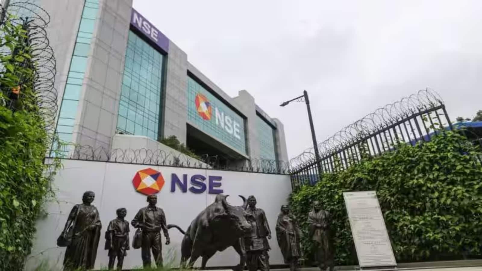 NSE IPO: देश का 31500 करोड़ रुपये का अब तक का सबसे बड़ा आईपीओ इस तारीख को आएगा