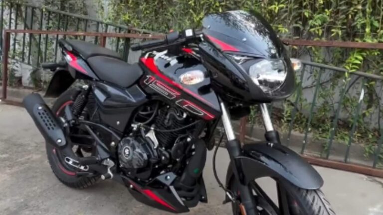 Bajaj Pulsar 150 का नया अवतार आया सामने, कलर LCD से ऑयल-कूल्ड इंजन तक मिलेंगे ये अपडेट