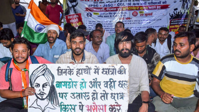 JPSC-JSSC Protest: झारखंड से बड़ी खबर, छात्र आंदोलन के बीच JPSC के 3 सदस्यों ने दिया इस्तीफा