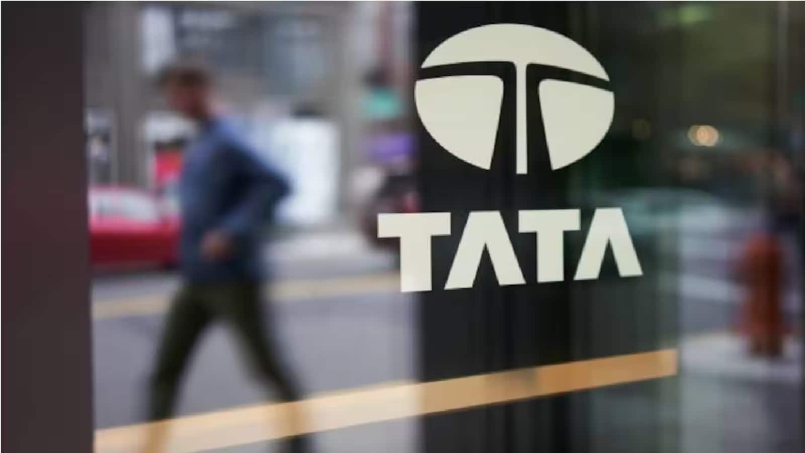 विजय सिंह ने सर रतन टाटा ट्रस्ट को छोड़ा, जानिए क्या है पूरा मामला