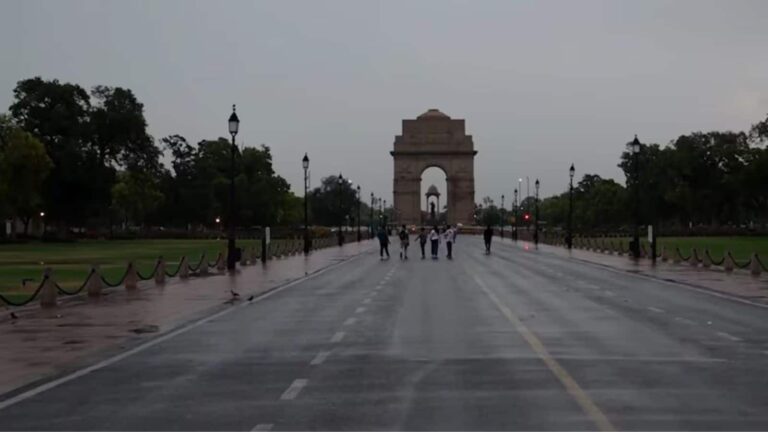 Delhi Weather Update: मानसून ने कहा अलविदा, अब बिगड़ेगी दिल्ली की हवा! जानें आने वाले दिनों का हाल