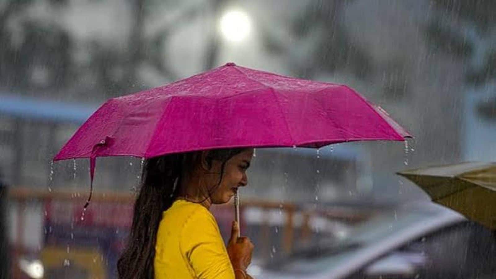 Mausam update: आज तेलंगाना, आंध्र, कर्नाटक और छत्तीसगढ़ में भारी बारिश का अलर्ट, कई राज्यों में आंधी-बिजली की चेतावनी