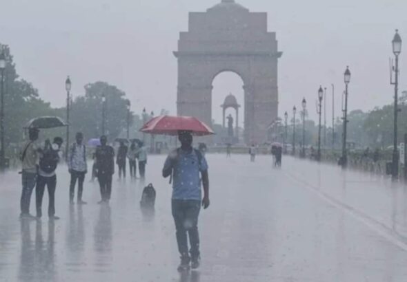 Delhi-NCR Weather: दिल्ली-NCR में आज फिर बरसेंगे बादल, आंधी-तूफान के साथ होगी तेज बारिश, IMD का येलो अलर्ट