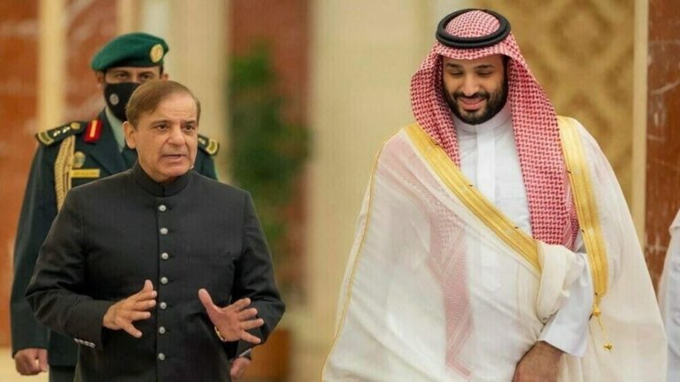 Houthi attack Saudi: सऊदी अरब के तेल भंडार पर बड़ा संकट! कुछ ही दिनों में खत्म हो सकता है स्टॉक, हूती विद्रोहियों के हमलों से टेंशन में MBS