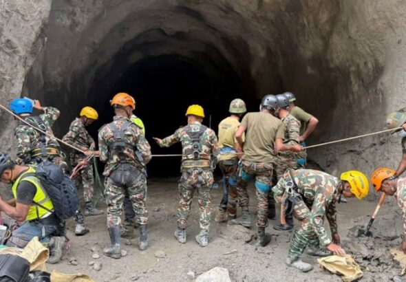 नेपाल बाढ़ के 10वें दिन चमत्कार, त्रिशूली 3A हाइड्रो प्रोजेक्ट की सुरंग से आई आवाजें! बचाव दल ने कहा हम आ रहे तो अंदर से ये सुनाई दिया