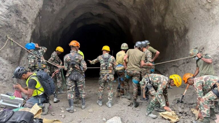 नेपाल बाढ़ के 10वें दिन चमत्कार, त्रिशूली 3A हाइड्रो प्रोजेक्ट की सुरंग से आई आवाजें! बचाव दल ने कहा हम आ रहे तो अंदर से ये सुनाई दिया