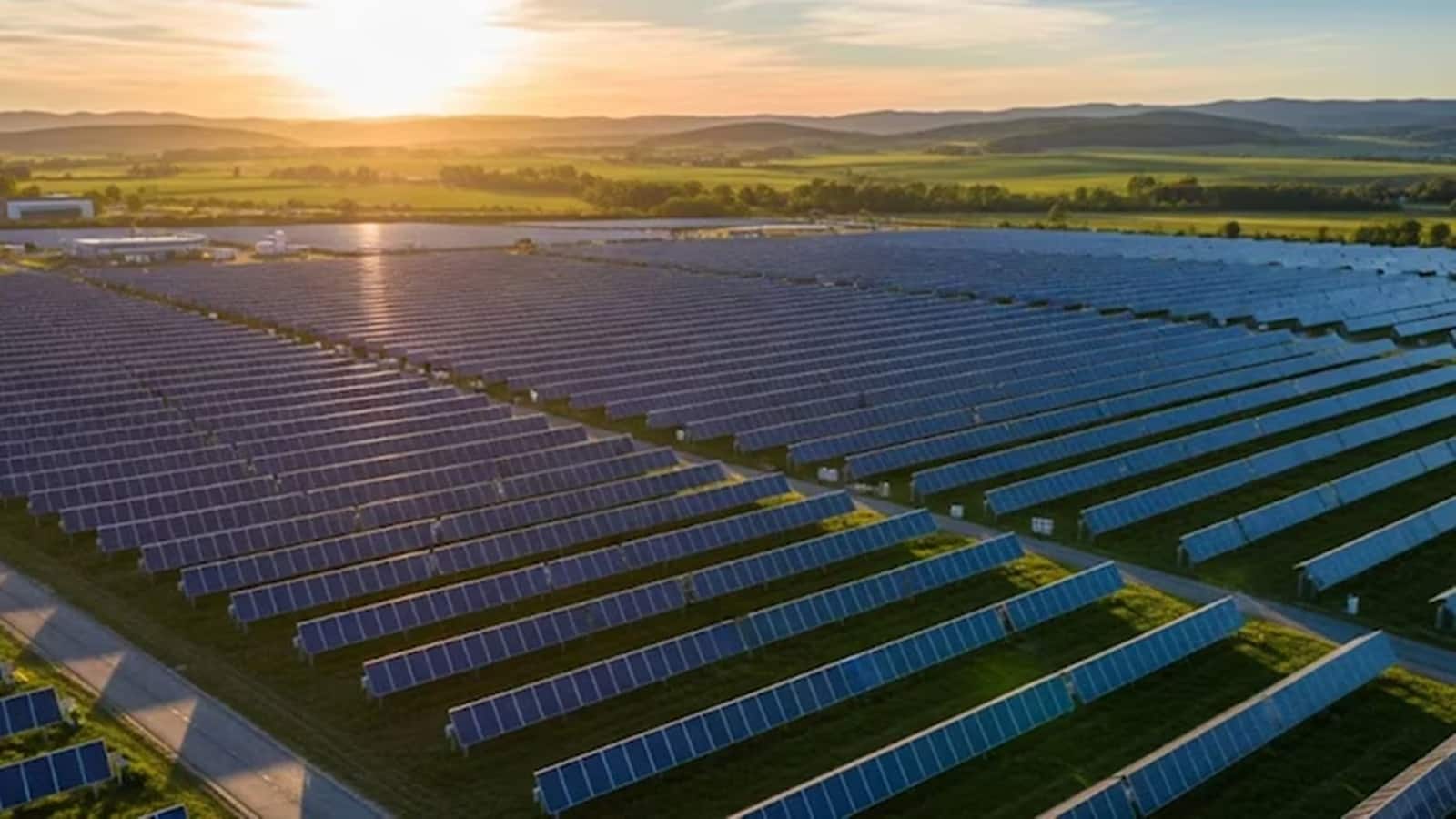 Saatvik Green Energy shares: इस ग्रीन एनर्जी स्टॉक में 23% का उछाल संभव, मोतीलाल ओसवाल ने दिया बड़ा टारगेट