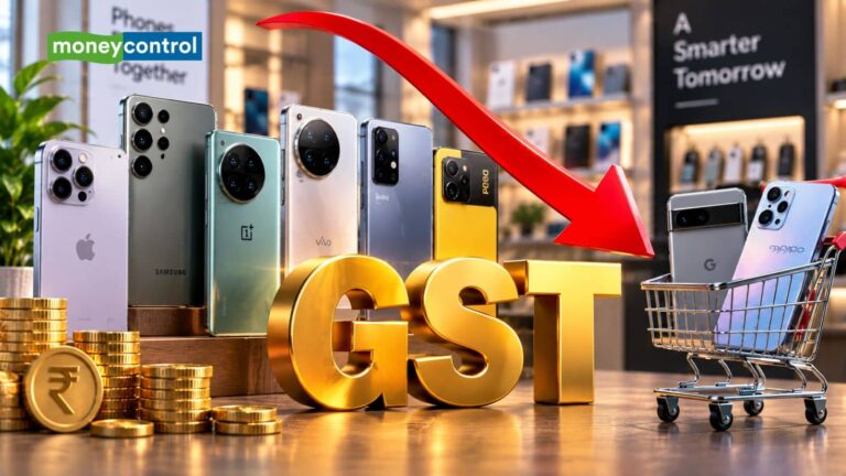 Smartphone GST Cut: क्या सस्ते होने वाले हैं स्मार्टफोन? इंडस्ट्री की GST 18% से घटाकर 5% करने की मांग